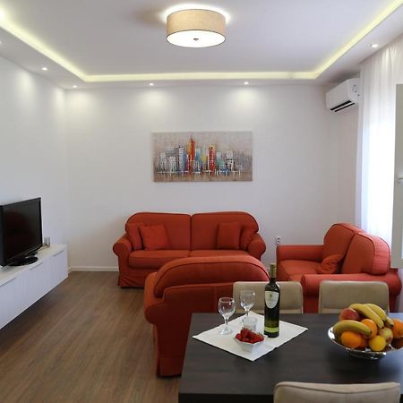 Garden House Apartment เทรบินเย ภายนอก รูปภาพ